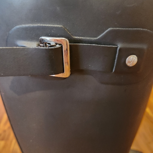 Hunter Matte Black Tall Rain Boots - Picture 4 of 11